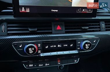 Седан Audi A4 2021 в Житомирі