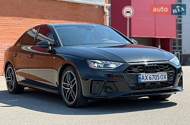 Седан Audi A4 2023 в Києві