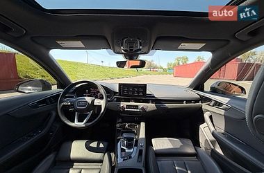 Седан Audi A4 2023 в Києві