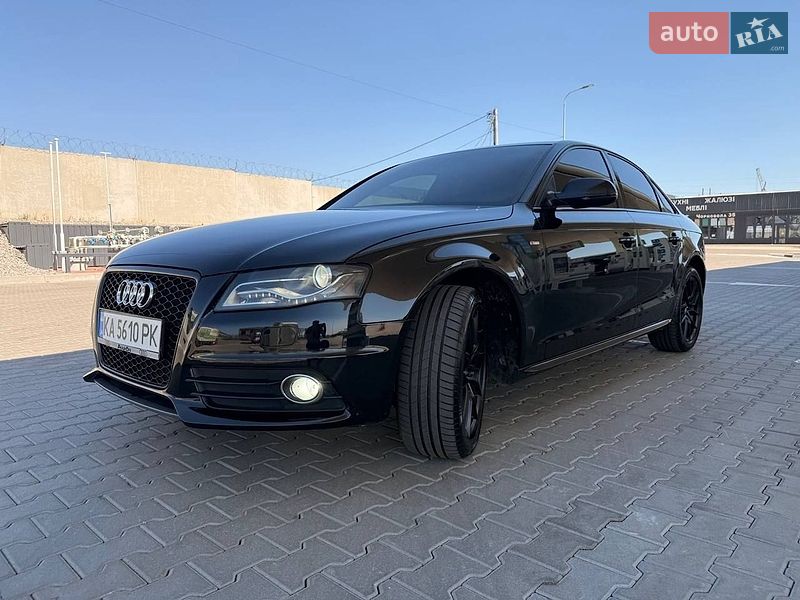 Седан Audi A4 2011 в Киеве