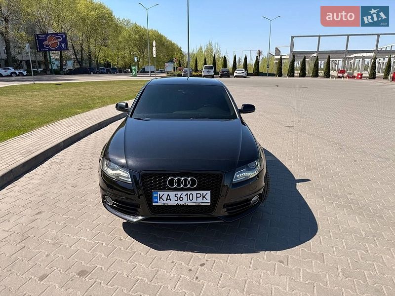 Седан Audi A4 2011 в Киеве