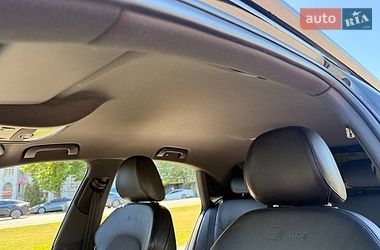 Седан Audi A4 2011 в Киеве