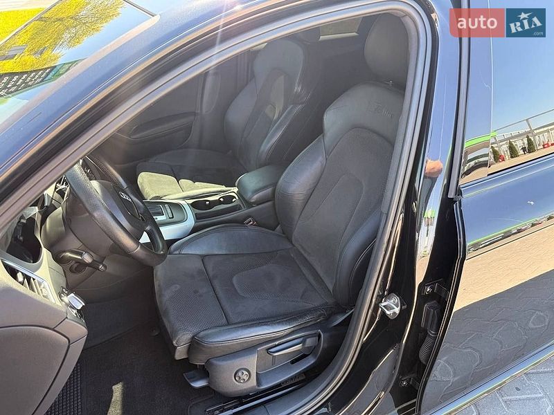 Седан Audi A4 2011 в Киеве