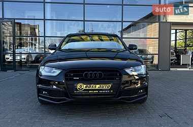 Седан Audi A4 2013 в Ивано-Франковске