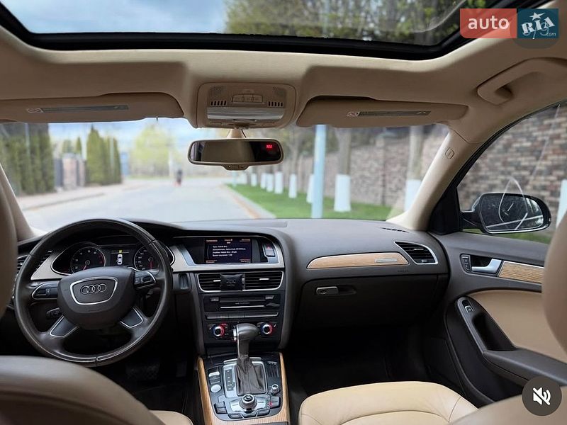 Седан Audi A4 2012 в Николаеве