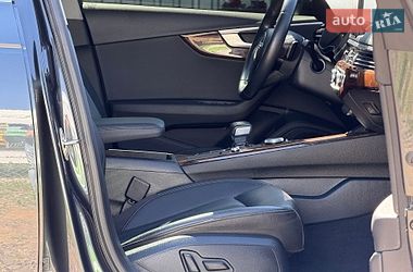 Седан Audi A4 2018 в Виннице