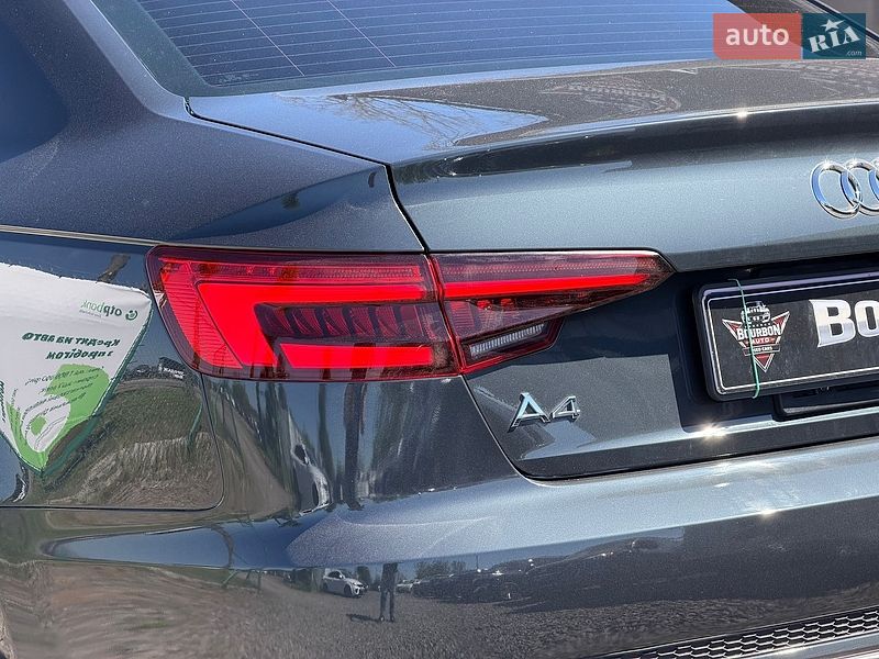 Седан Audi A4 2018 в Виннице