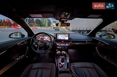 Седан Audi A4 2020 в Львове