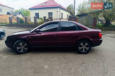 Седан Audi A4 1998 в Львове