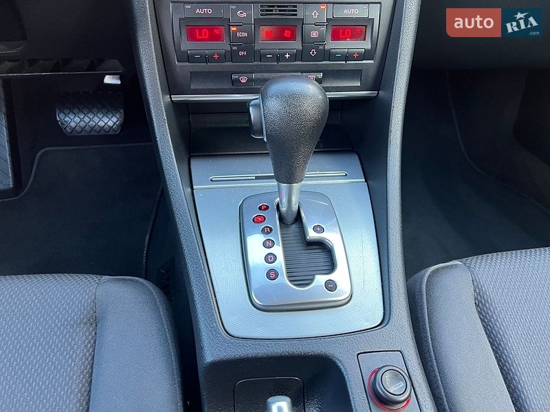 Універсал Audi A4 2004 в Надвірній