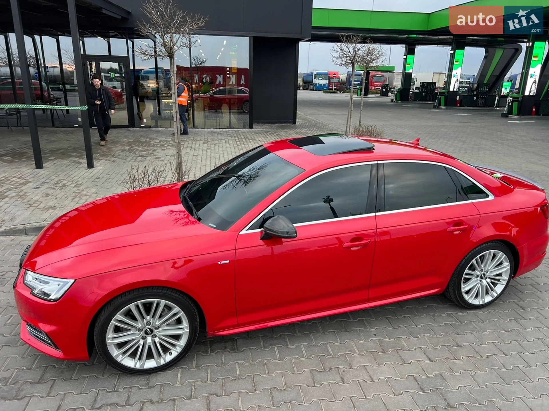 2016 Audi A4 - мініатюра 12