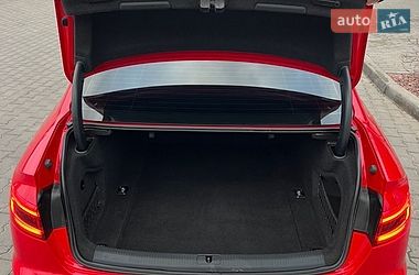 Седан Audi A4 2016 в Одессе