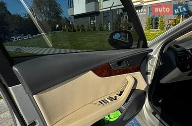 Седан Audi A4 2016 в Львове