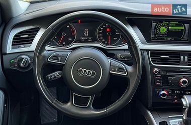 Седан Audi A4 2015 в Луцке