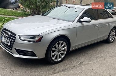 Седан Audi A4 2013 в Івано-Франківську
