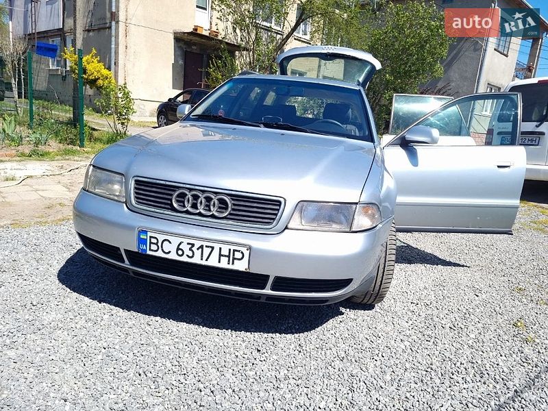 Универсал Audi A4 1997 в Львове