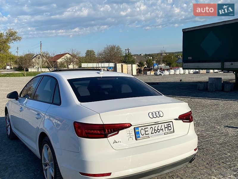 Седан Audi A4 2017 в Чернівцях