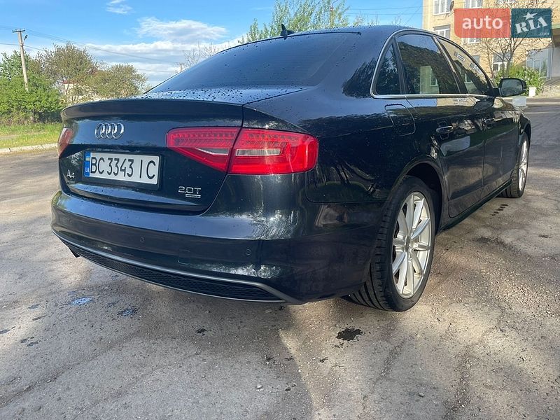 Седан Audi A4 2013 в Дрогобыче