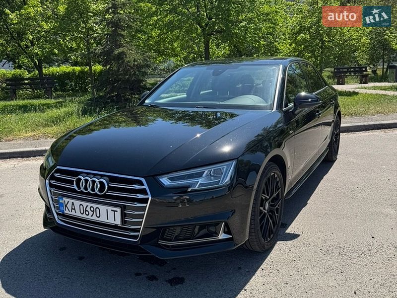 Седан Audi A4 2017 в Киеве