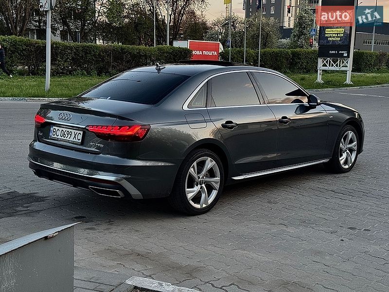Седан Audi A4 2020 в Львове