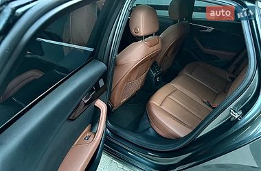 Седан Audi A4 2020 в Львове
