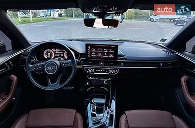 Седан Audi A4 2020 в Львове