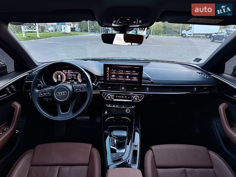 Седан Audi A4 2020 в Львове