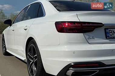 Седан Audi A4 2023 в Сумах