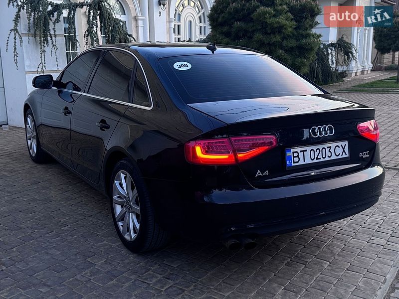 Седан Audi A4 2013 в Одессе