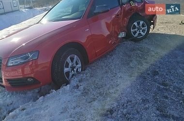 Седан Audi A4 2011 в Новояворовске