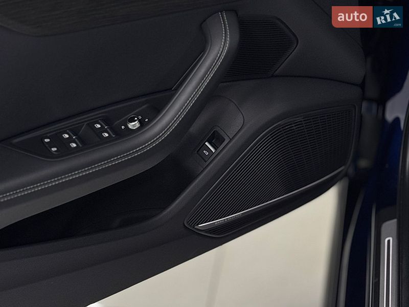 Седан Audi A4 2024 в Одесі