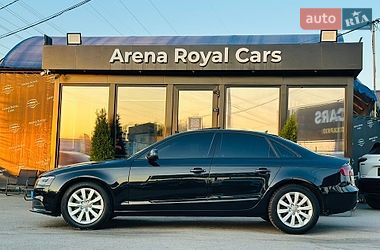 Седан Audi A4 2012 в Харькове