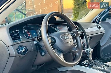 Седан Audi A4 2012 в Харькове