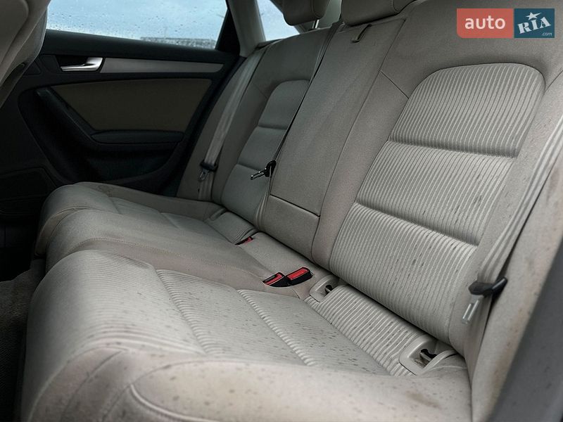 Седан Audi A4 2008 в Мукачевому
