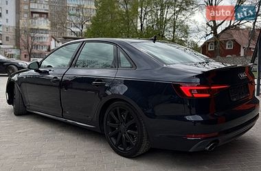 Седан Audi A4 2018 в Дубні