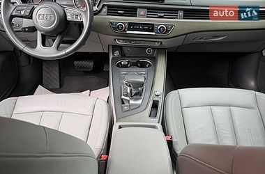 Седан Audi A4 2018 в Дубні
