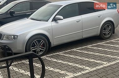 Седан Audi A4 2003 в Тлумаче