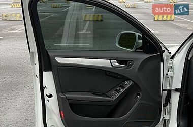 Седан Audi A4 2015 в Хмельницькому