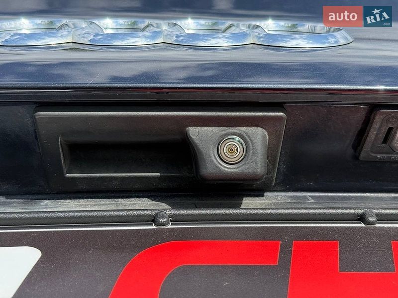 Седан Audi A4 2018 в Стрые
