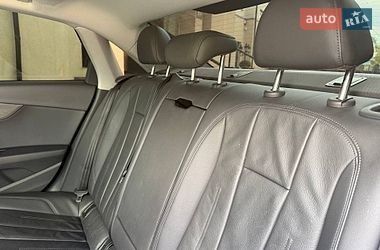 Седан Audi A4 2018 в Стрые