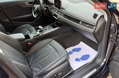 Седан Audi A4 2018 в Стрые