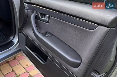Седан Audi A4 2004 в Калиновке