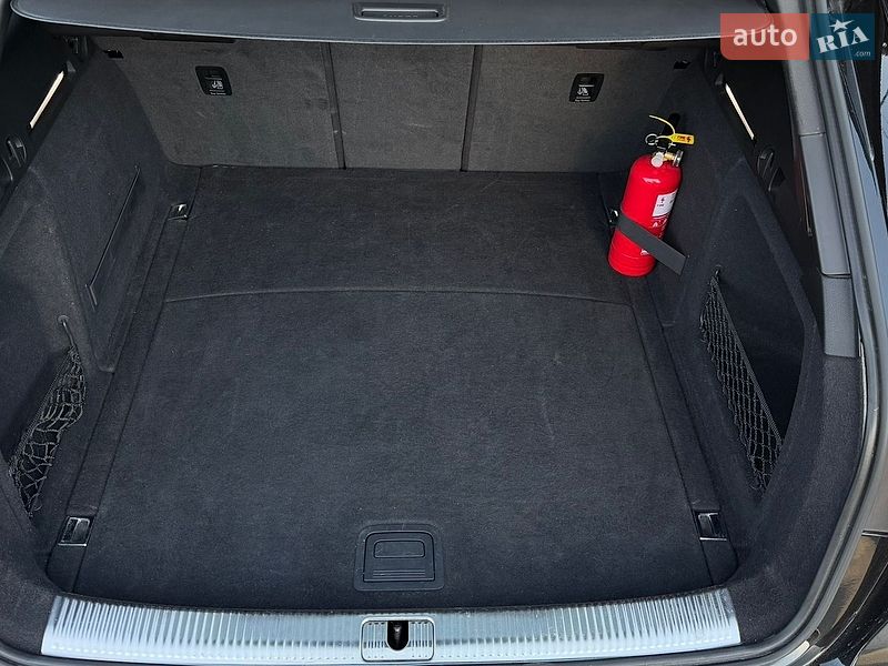 Универсал Audi A4 2016 в Киеве