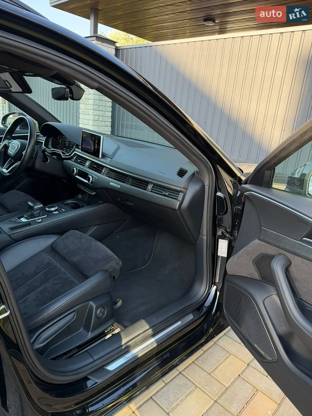 2016 Audi A4 - мініатюра 30