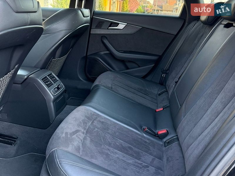 Универсал Audi A4 2016 в Киеве