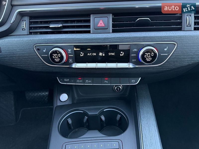 Универсал Audi A4 2016 в Киеве