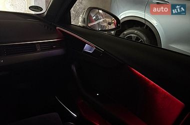 Универсал Audi A4 2016 в Киеве