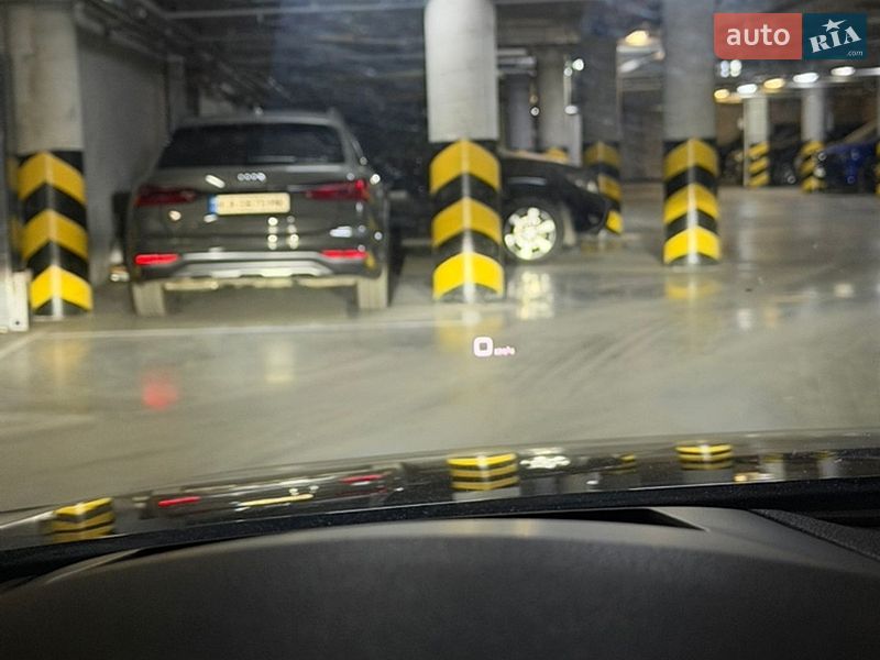 Универсал Audi A4 2016 в Киеве