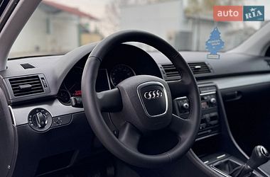 Седан Audi A4 2006 в Виноградове
