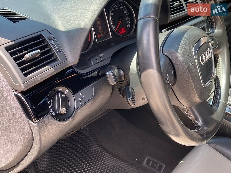 Универсал Audi A4 2007 в Киеве
